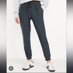 Old Navy Charcoal Jogger Pants
